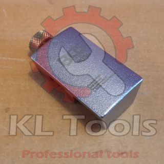 Výměna řemene klimatizace BMW motor n62 Nejdůležitější komponent pod kapotou vašeho vozu BMW, ale často nejméně udržovanou...